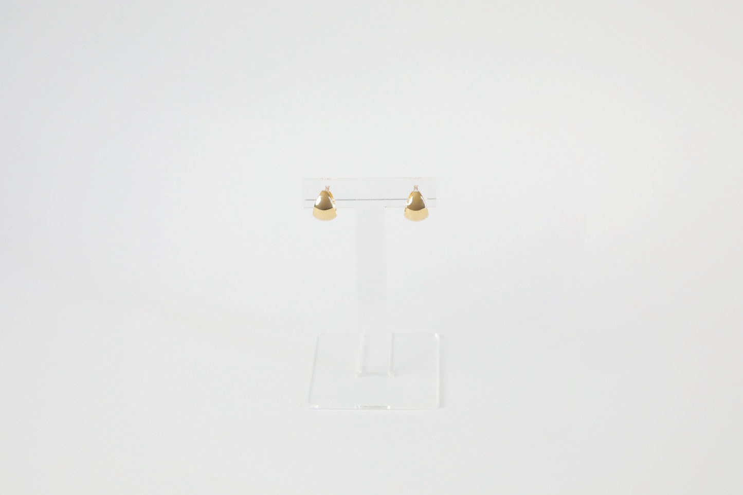 ツキノワピアス