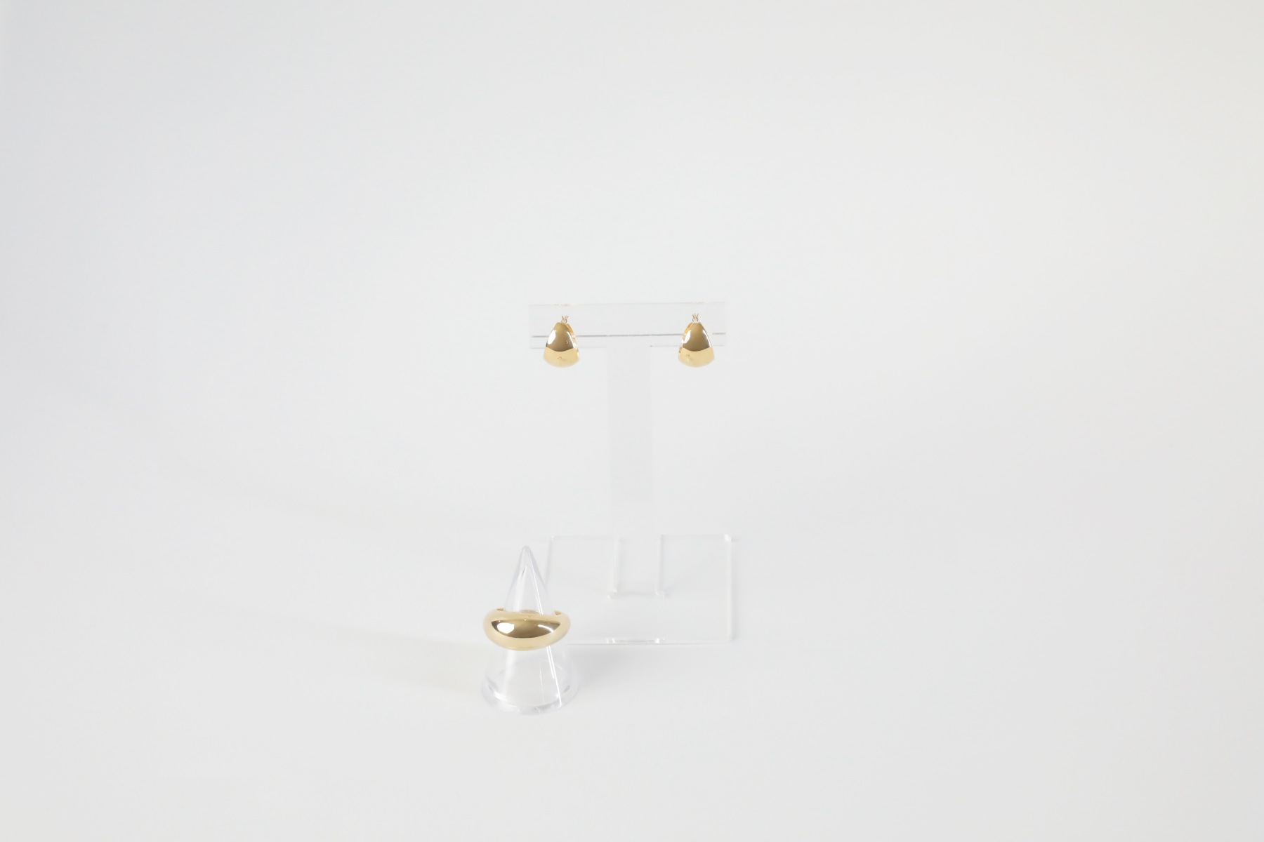 ツキノワリング