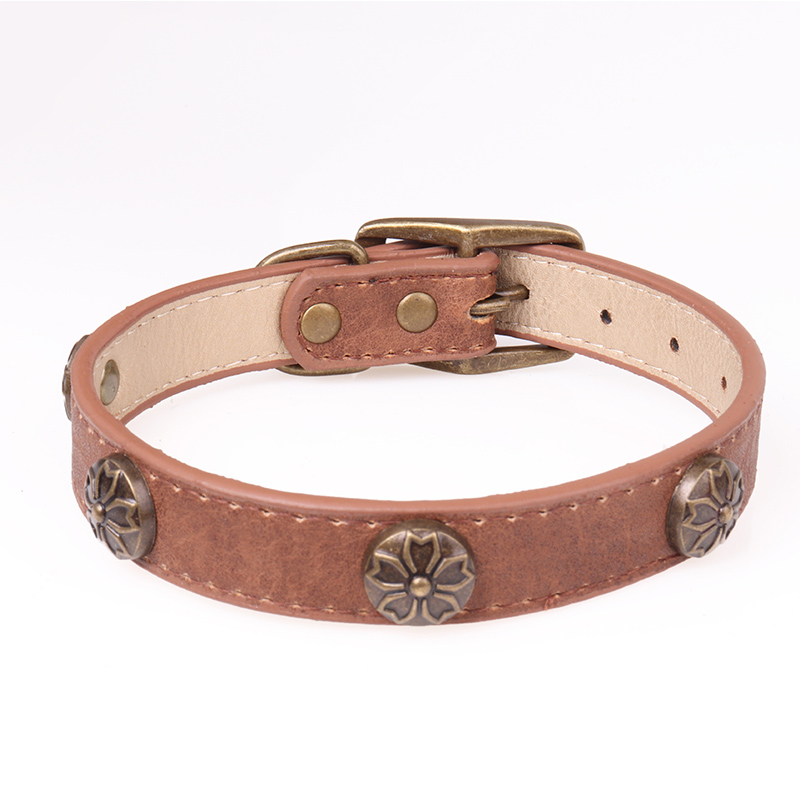 Leather Pet Collars for Medium or Large Dogs Adjustment Range 12 to 18-Inch Black Red Blue Brown Four Color Pet Collars