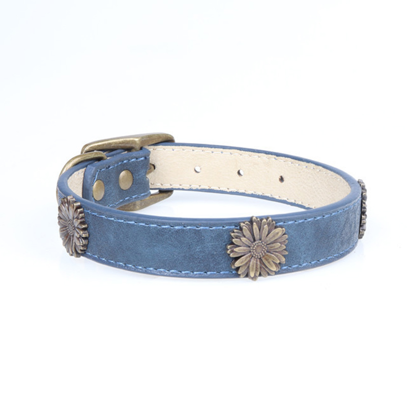 Leather Pet Collars for Medium or Large Dogs Adjustment Range 12 to 18-Inch Black Red Blue Brown Four Color Pet Collars