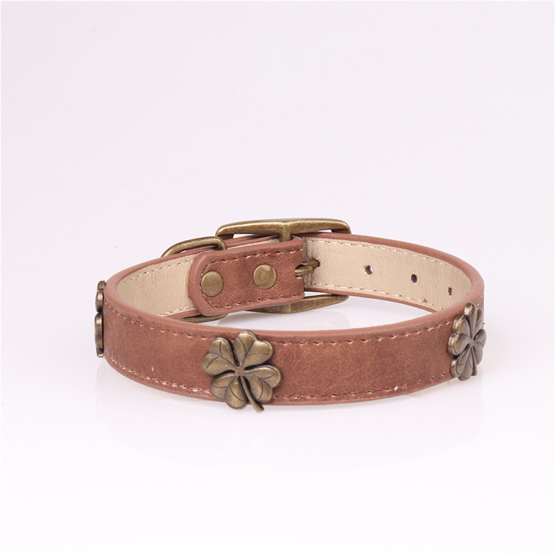 Leather Pet Collars for Medium or Large Dogs Adjustment Range 12 to 18-Inch Black Red Blue Brown Four Color Pet Collars