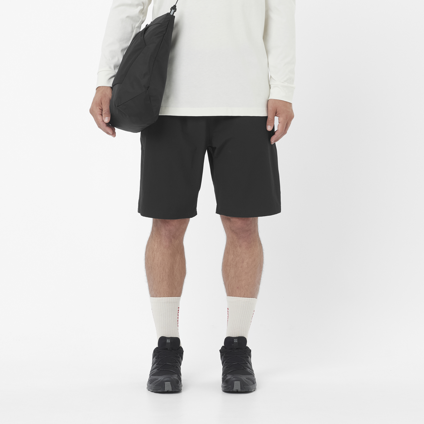LC2747200_0_MOD_wayfarereaseshort20_deepblack_everyday_m