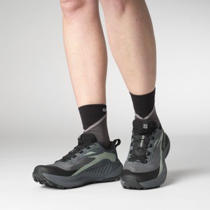 #Turbulence / Black / Green Milieu