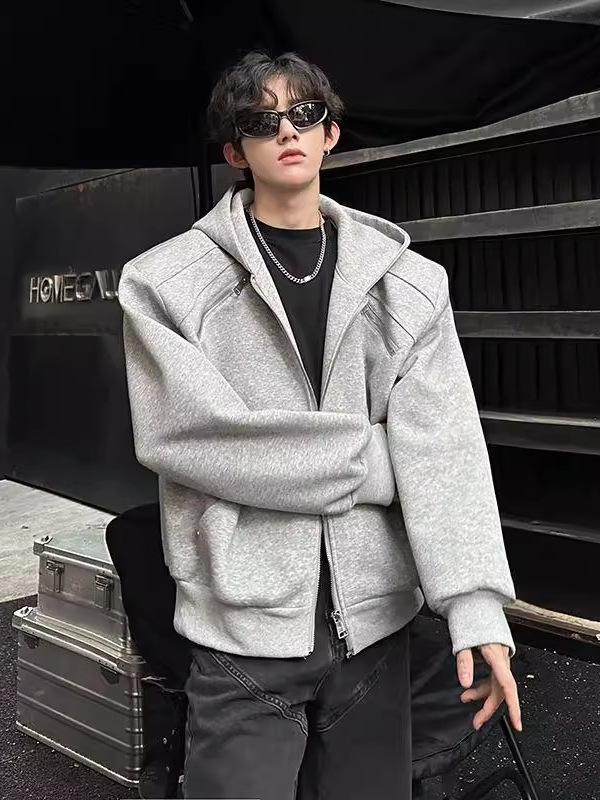 男性用のミニマリストな 3D デコンストラクトな廊下型フード付きジャケット、秋冬、高級デザインのメタリック カーディガン スウェットシャツ、ショート スタイル。