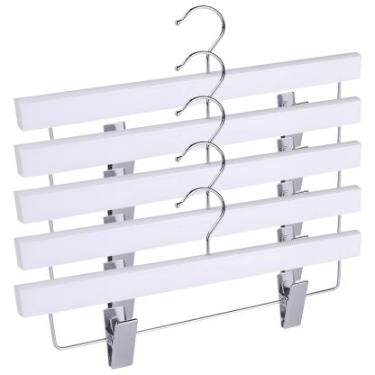 DEWEL ハンガー 樟ハンガー クリップ付き 跡ない スラックス パンツ スカート ズボン用 白い 天然 防虫 カビ防止 臭気止め 収納 家庭用 接待室 来客室 ホテル タンス 金属 5本組セット