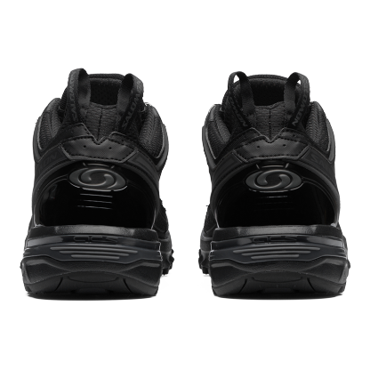 #Black / Black / Black