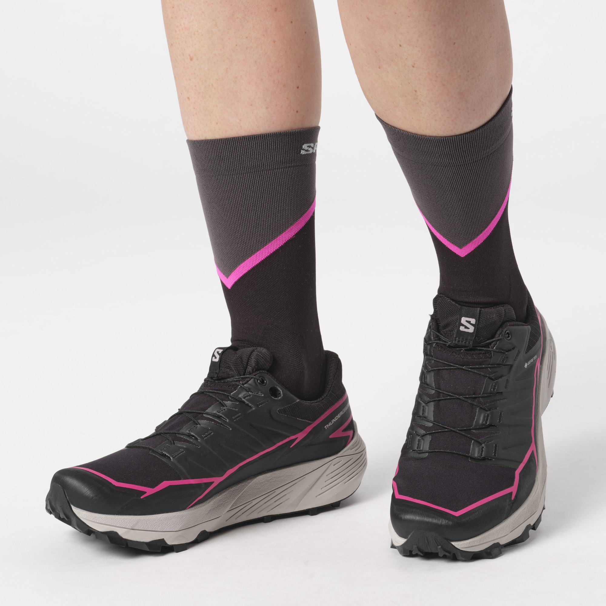 # BLACK / PINK GLO