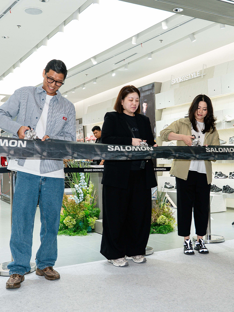 Ribbon-cutting ceremony at the Salomon Grand Indonesia opening
