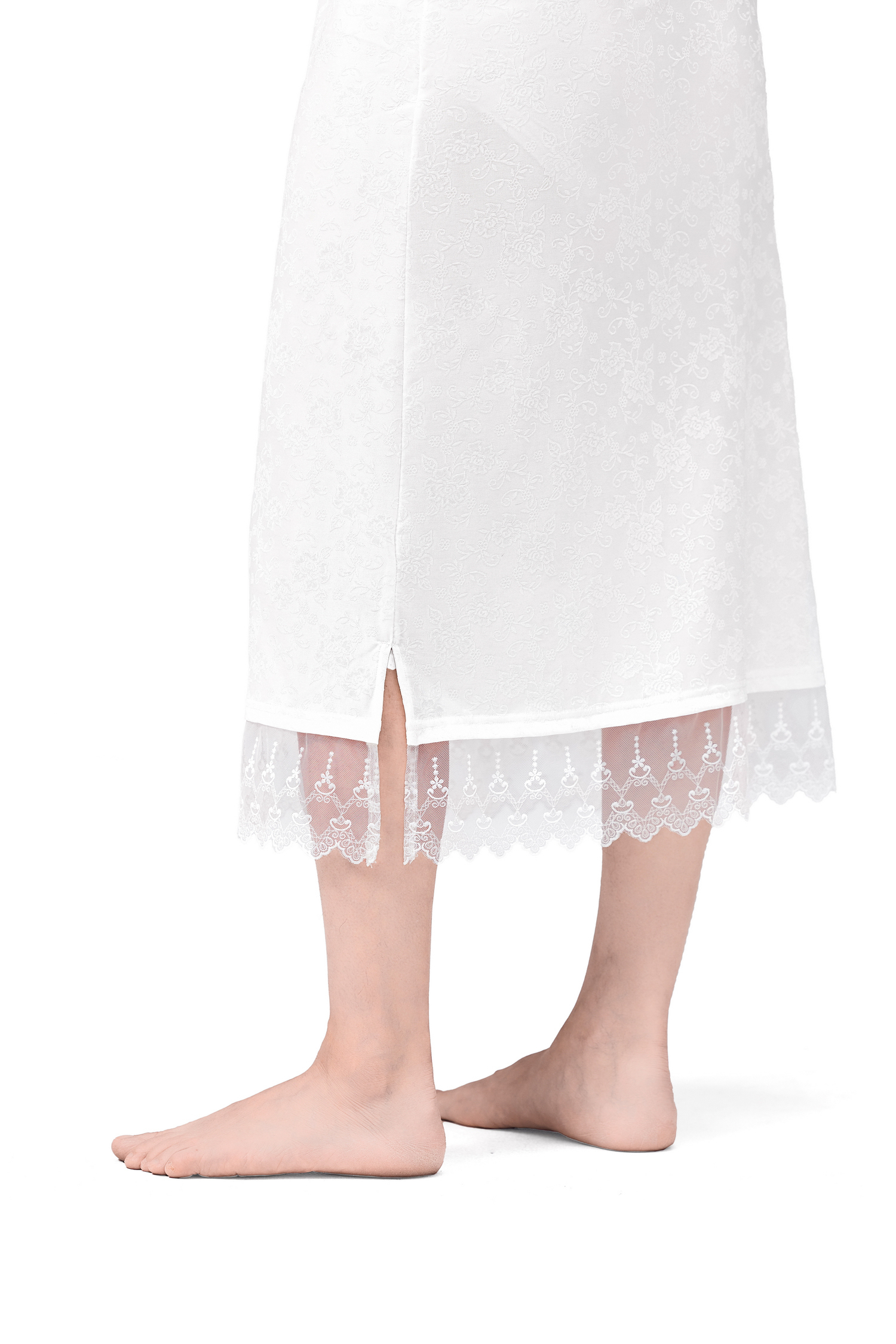 【2025秋の新商品】[Monokimi] 和装ブラ付きスリップ【一級和裁士監修】上品なレース柄  【はと胸&痩せ見え】 ストレッチ感 ファスナー式