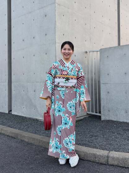 【2025秋の新商品】[Monokimi] 和装ブラ付きスリップ 上品なレース柄  ロング丈タイプ ファスナー式【春秋冬の厚み素材】