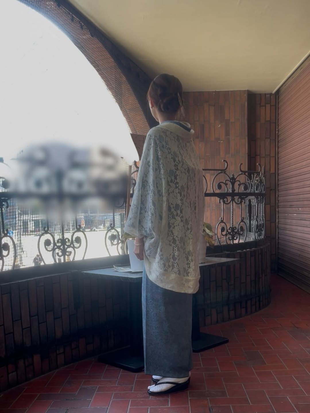 Monokimi モモンガコート 総レース 和装羽織 春秋向け 薄手 透け感 キラキラ 上質仕立て チェーン付き フリーサイズ （身丈87cm）