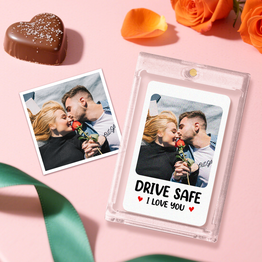 Custom Couple Card Personalized Love Gift for Anniversary, Valentine's Day or Birthday - MyCustomBrickFigures