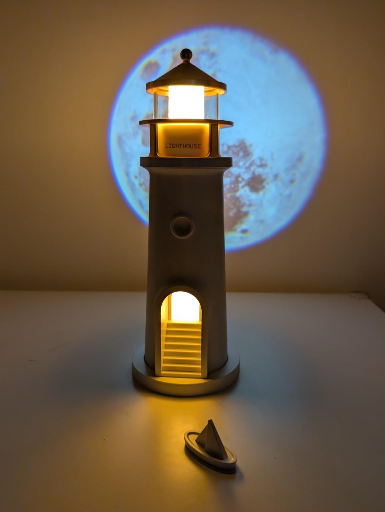 Lighthouse Luna Lamp