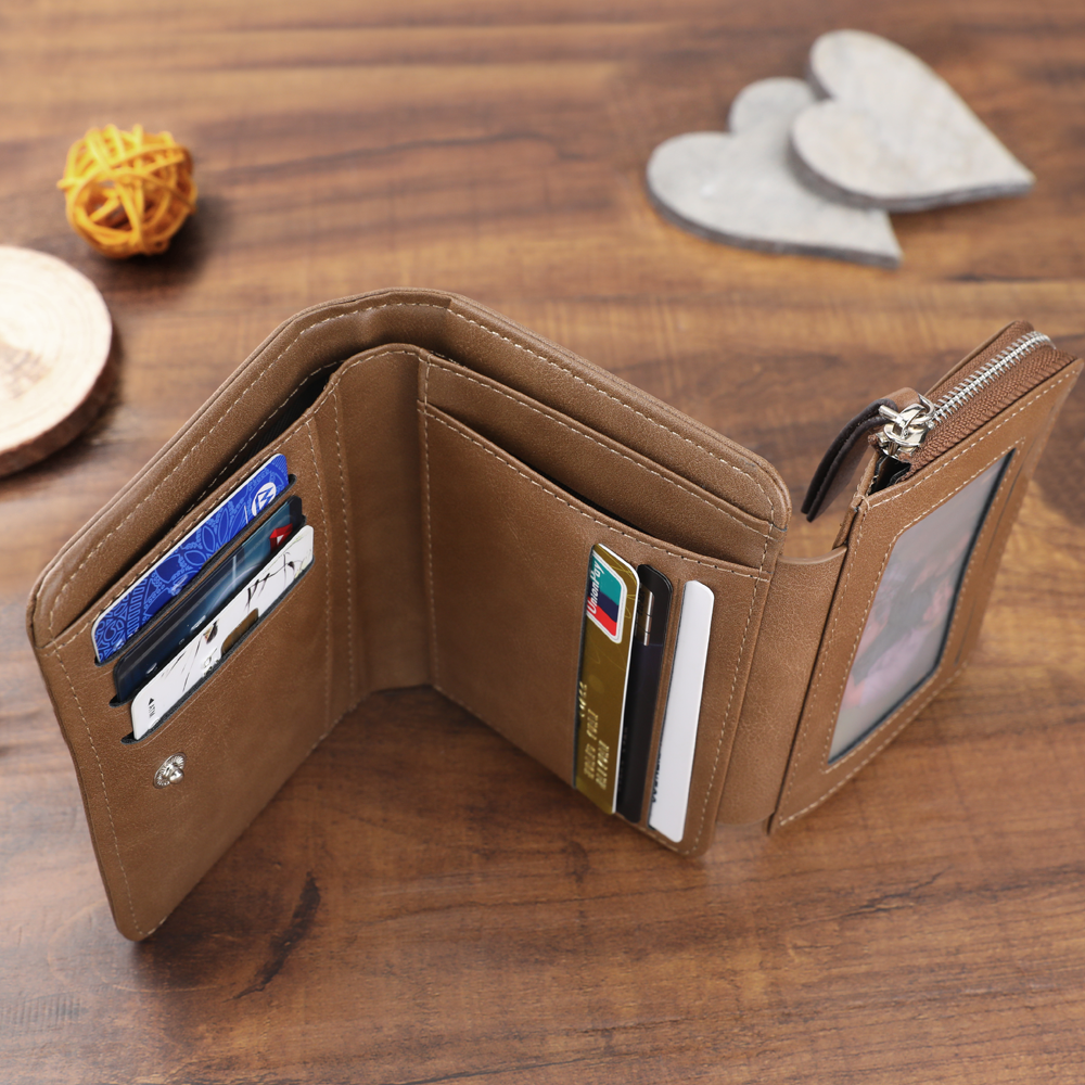 Men's Trifold Brown Custom Sketch Photo Wallet