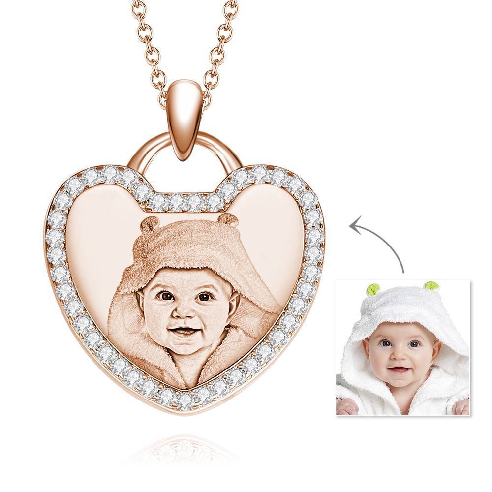 Photo Necklace Heart-shaped with Elegant Rhinestone Crystal 14K Gold Plated - Golden - MadeMineAU