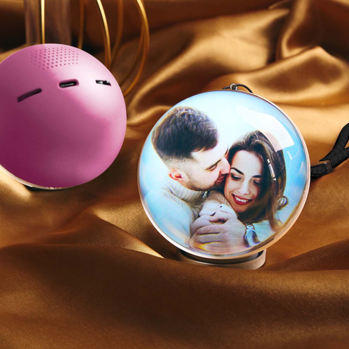 Magic Crystal Ball Memory Orb Ball 2.7 Inch Crystal Video Sphere Player Personalized Uploadable Videos & Photos 3D Video Crystal Ball