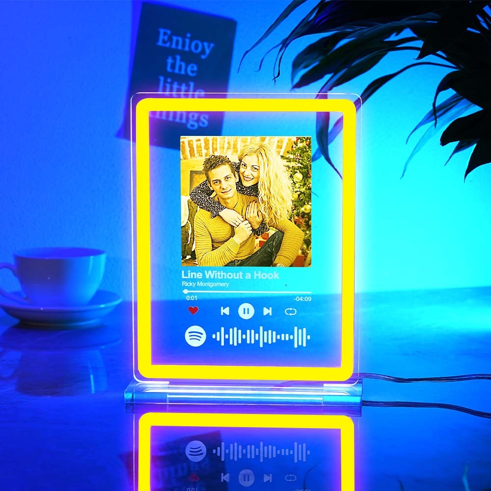 Personalized Photo Spotify Music Night Light Scannable Code Neon Sign Lamp For Couples - MadeMineAU