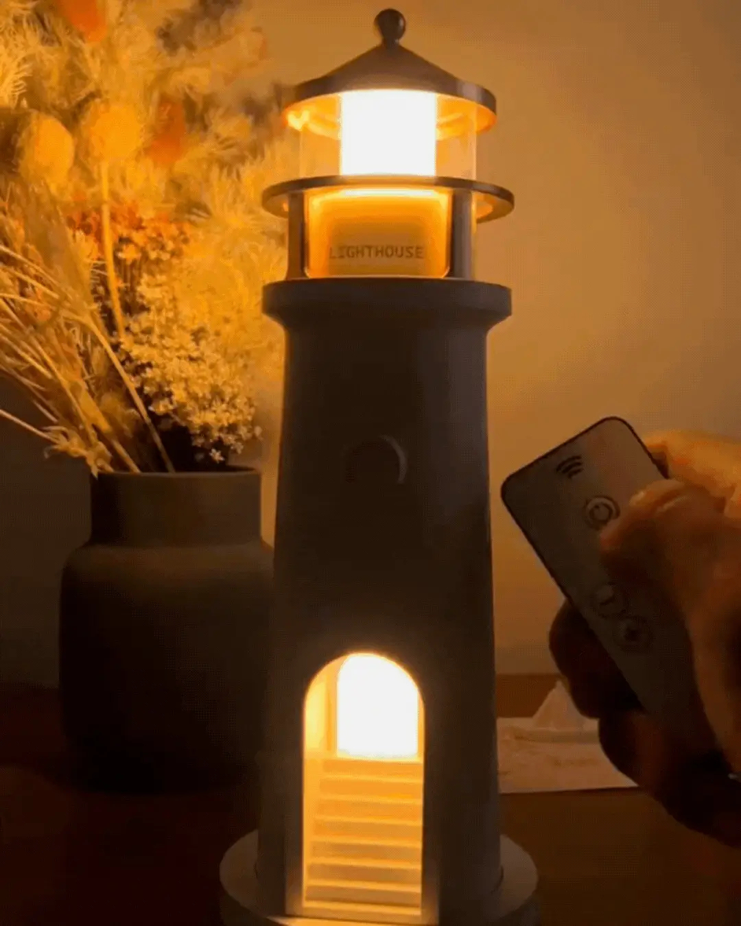 Lighthouse Luna Lamp