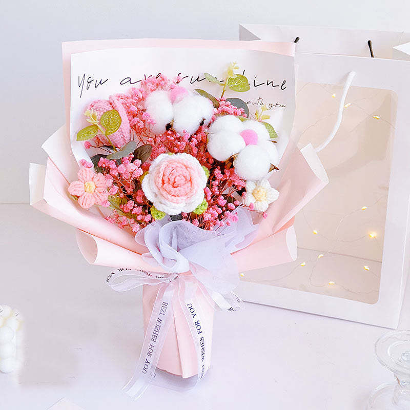 かぎ針編みの花束手作り編みのバラ-コットンとチューリップの花束-彼女への卒業祝いプレゼント