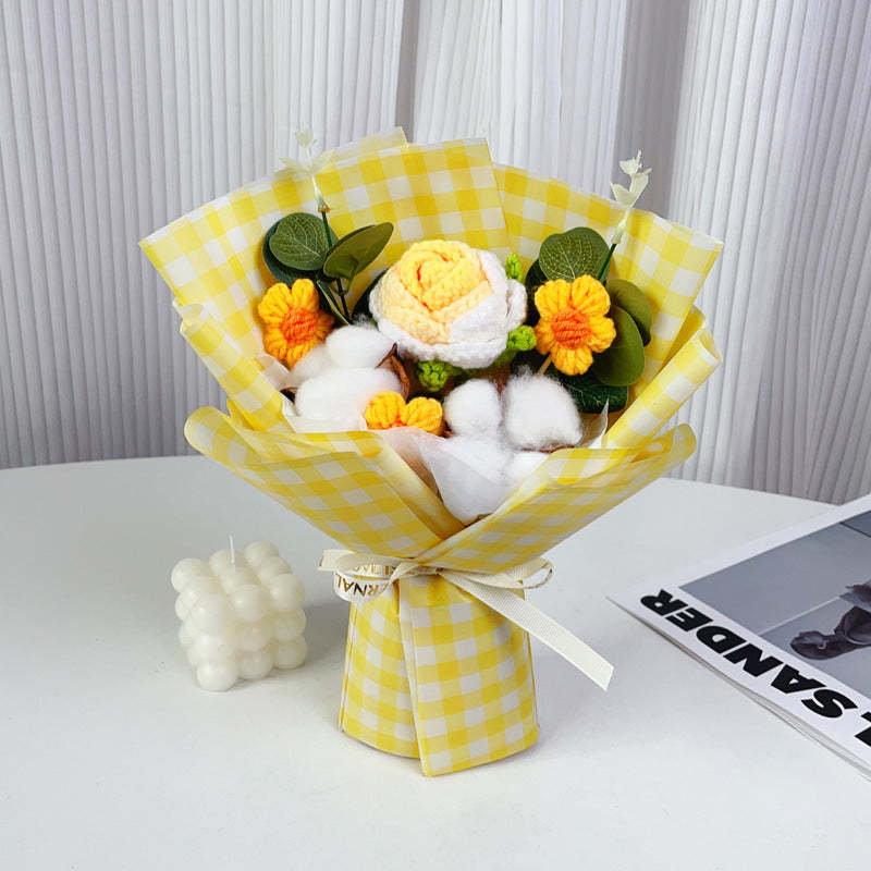 かぎ針編みの花束手作り編みのバラコットンとデイジーの花束彼女へのプレゼント