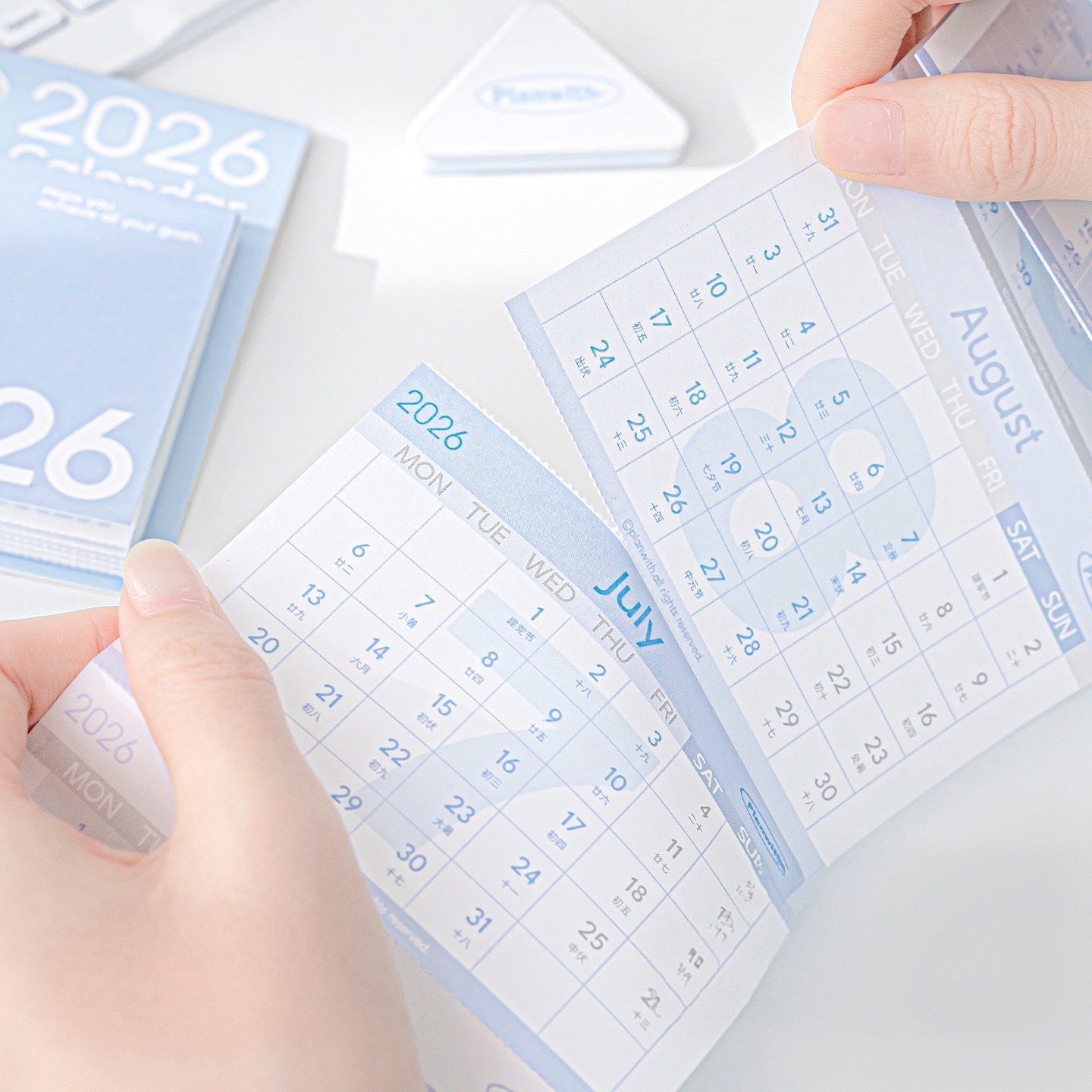 2026年メモリアルカレンダー 365日卓上カレンダー 2026年パンチカードカレンダー かわいいカレンダー