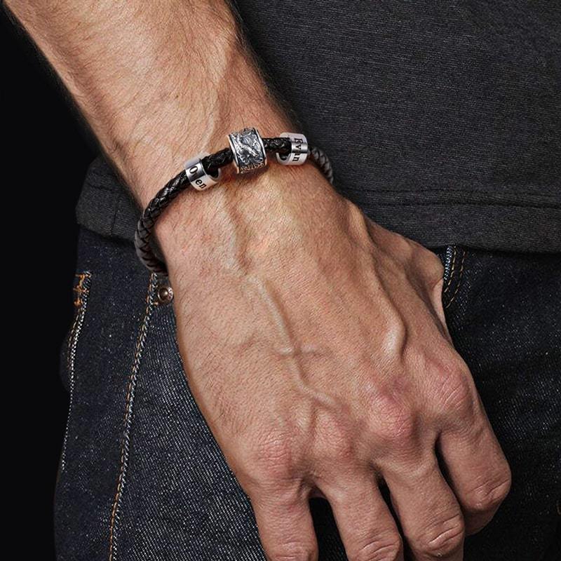 

สร้อยข้อมือปลาคาร์ฟและจี้แบบกำหนดเอง image number 2