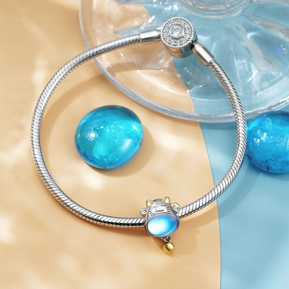 เครื่องรางแมวนำโชค image number 1