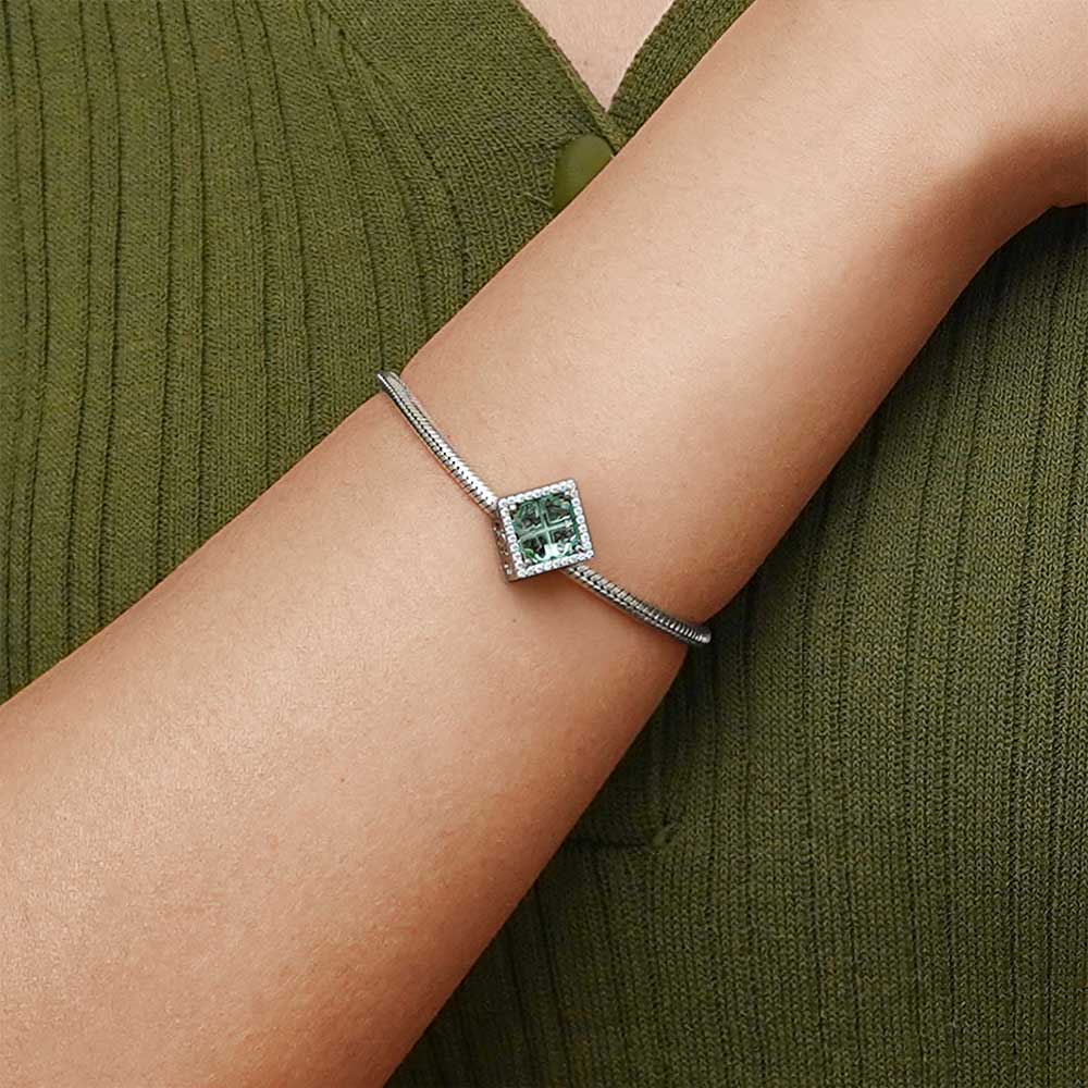 เครื่องรางใบโคลเวอร์สี่แฉก image number 4