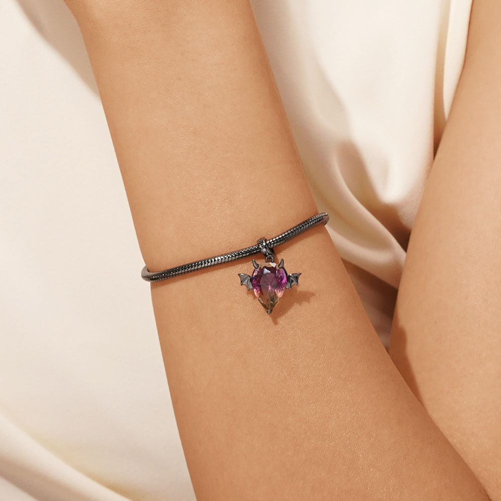 จี้หินไล่ระดับสีรูปปีศาจ image number 4