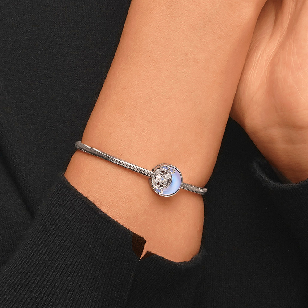 จี้พระจันทร์แฟนตาซี image number 5