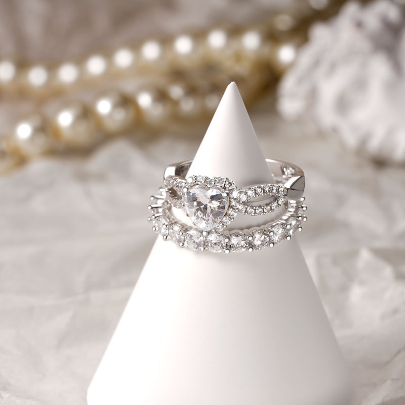 ชุดแหวนรูปหัวใจ image number 2