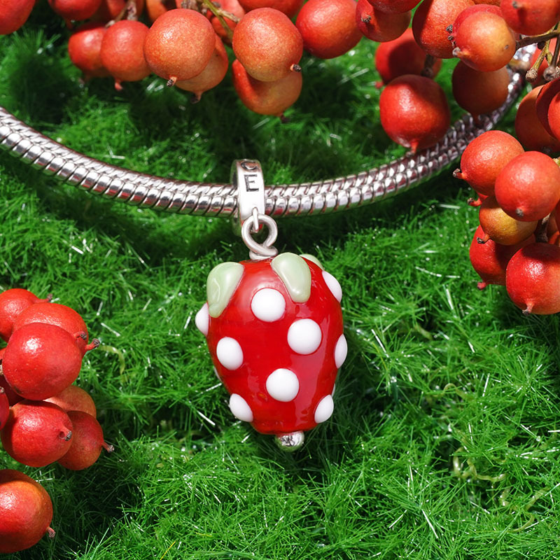 จี้สตรอว์เบอร์รี่ image number 2