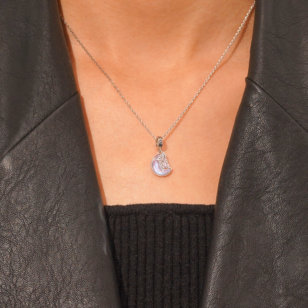 จี้ผีเสื้อบนดวงจันทร์ image number 4