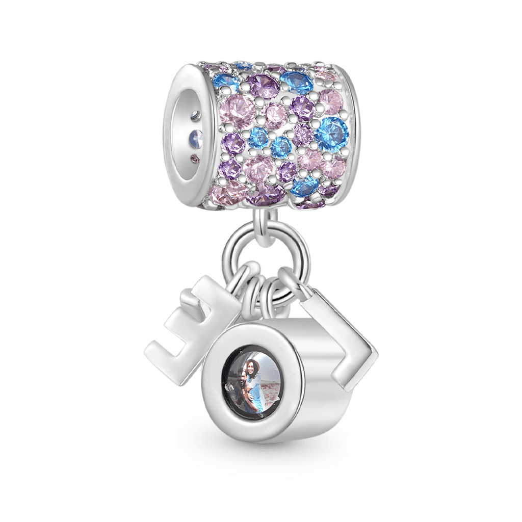 

เสน่ห์ภาพถ่ายฉายคำว่า LOVE image number 1