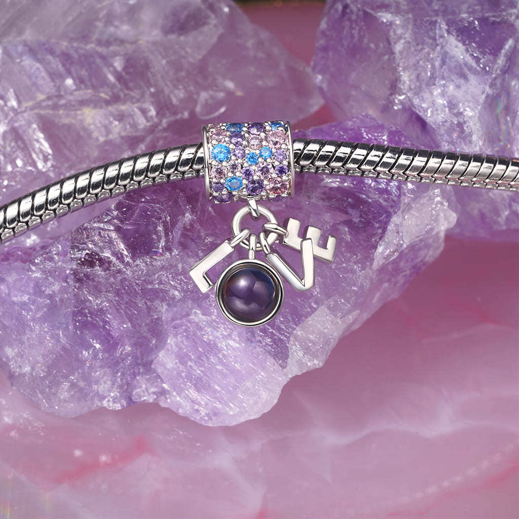 

เสน่ห์ภาพถ่ายฉายคำว่า LOVE image number 2