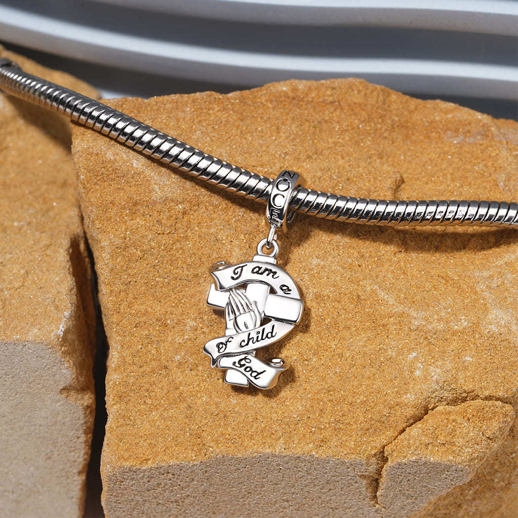 

จี้ไม้กางเขนมือพนม image number 2