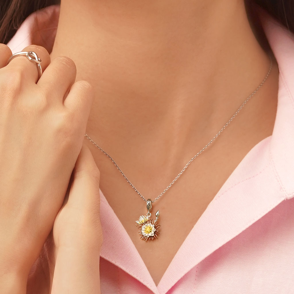 

จี้ดอกไม้กระบองเพชรบานกลางคืน image number 4