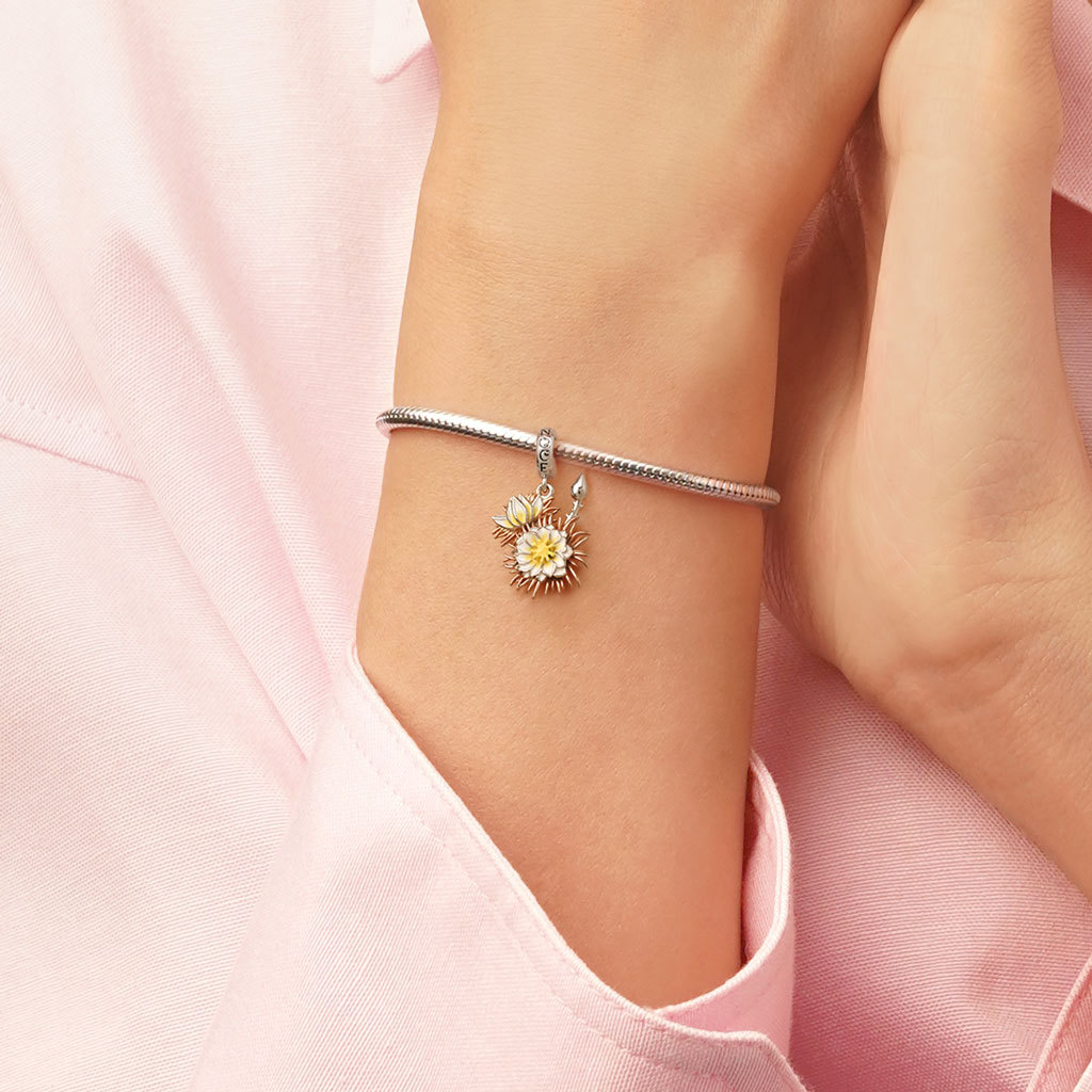 

จี้ดอกไม้กระบองเพชรบานกลางคืน image number 5