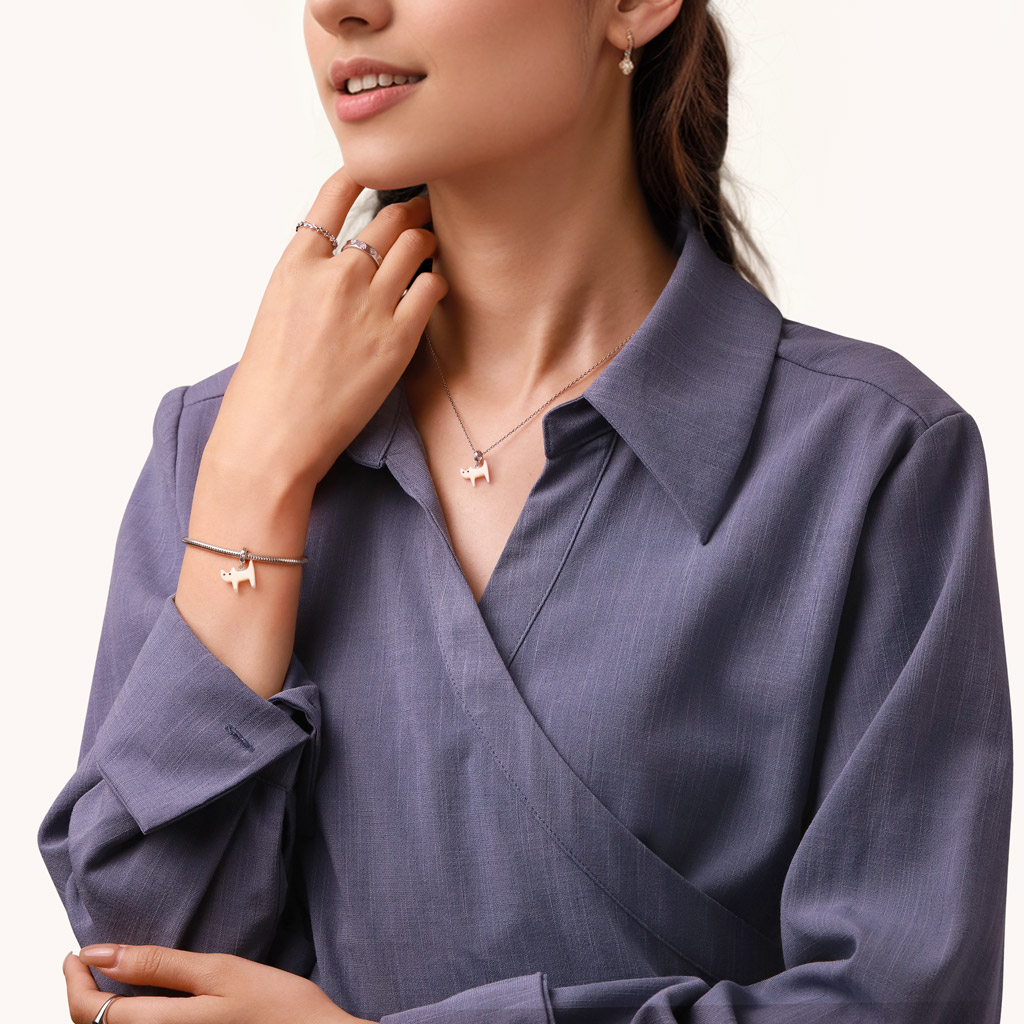 จี้รูปแมวขาวจากเปลือกหอยธรรมชาติ image number 3