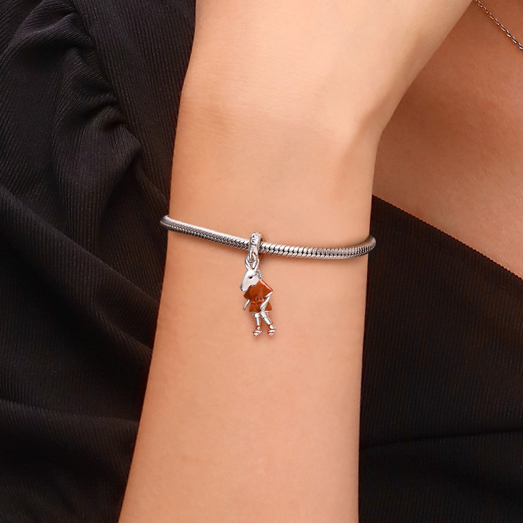 จี้หัวลาบอตทอม image number 5