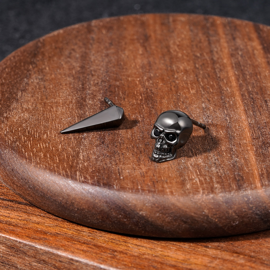 ต่างหูหัวกะโหลกสีดำสไตล์โกธิค image number 2