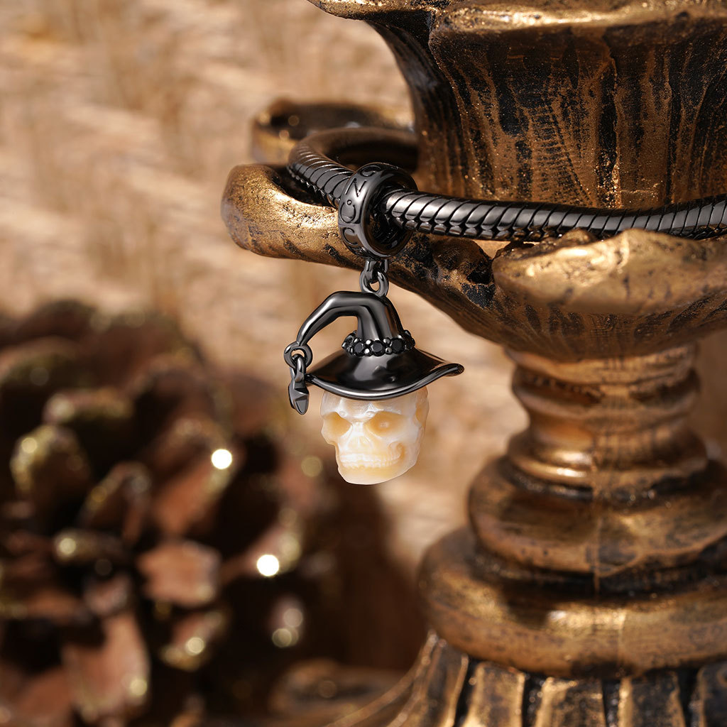 จี้หัวกะโหลกสยองขวัญจากไข่มุกธรรมชาติ image number 2