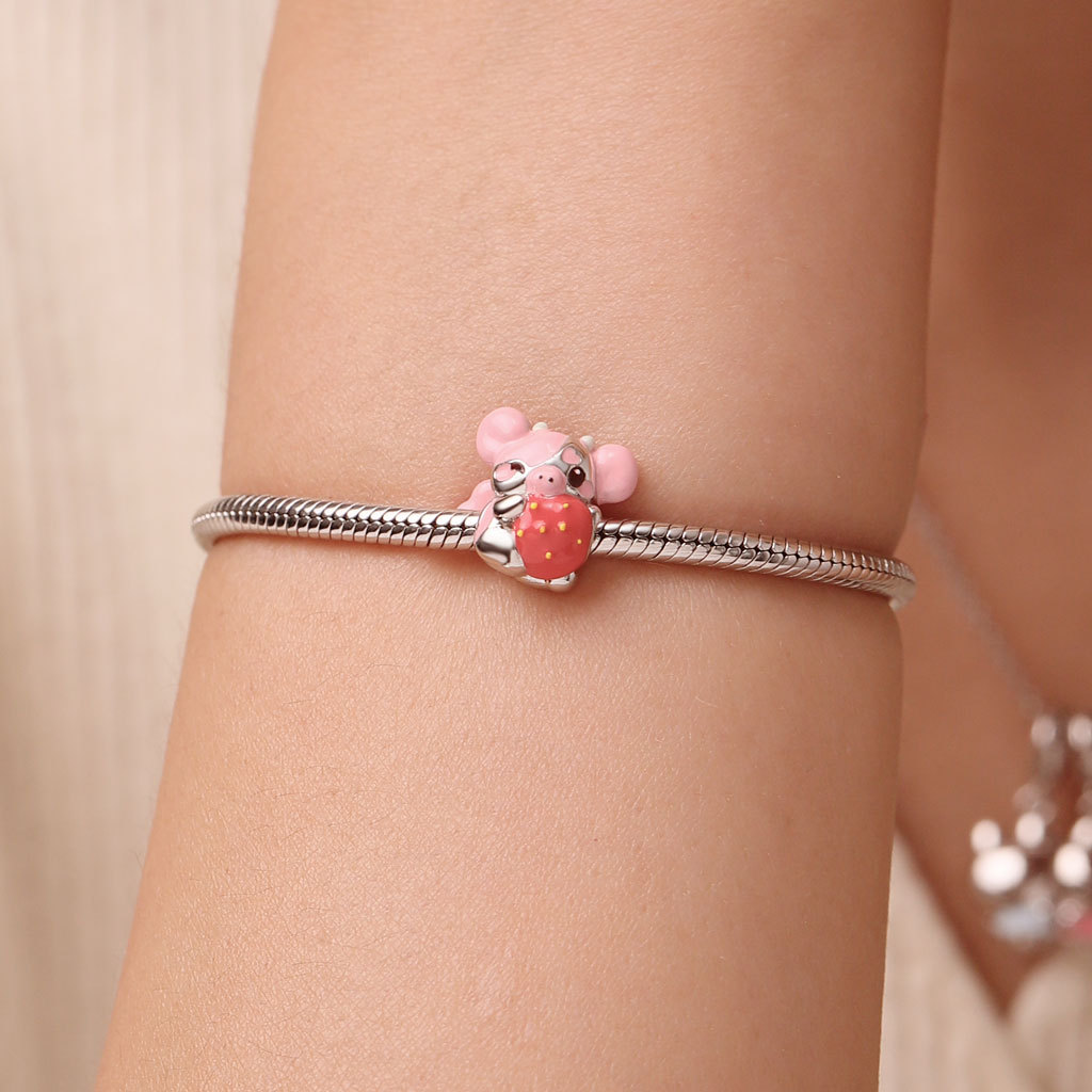 พีช เดอะ สตรอเบอร์รี่ คอ คาว image number 4