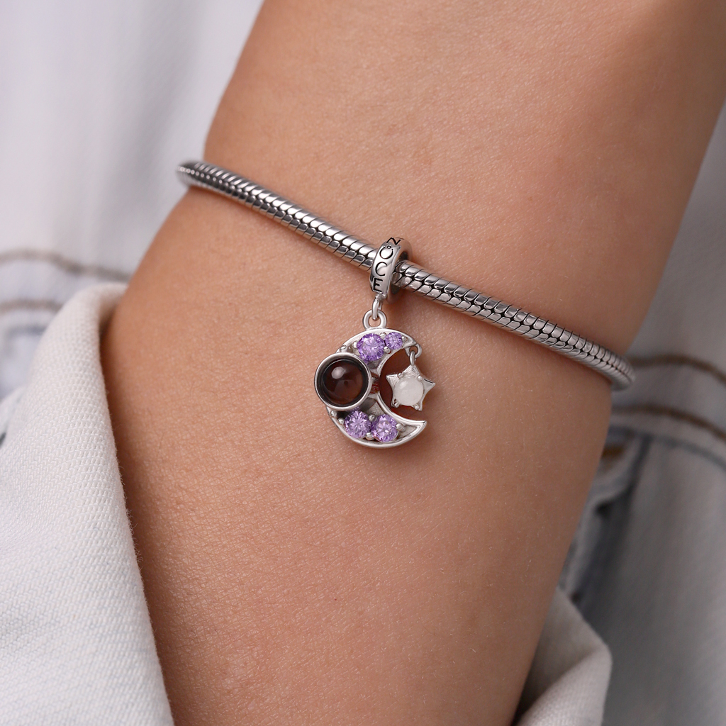 จี้ดวงจันทร์และดาวโปรเจคชั่น image number 3