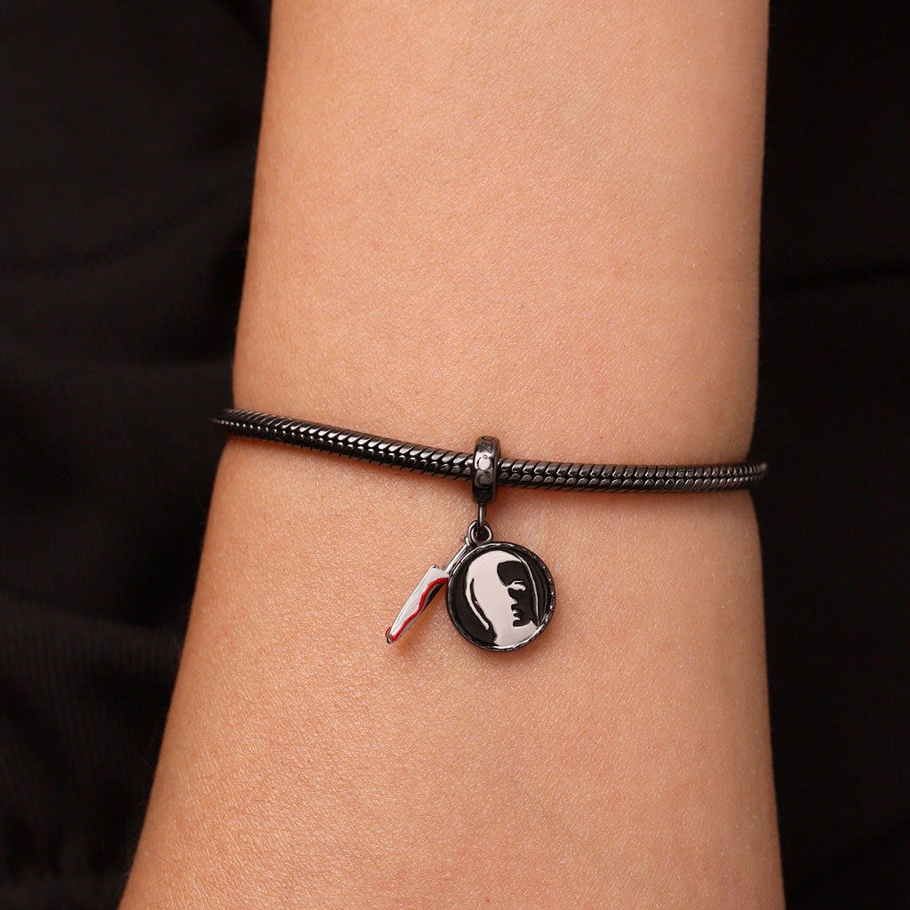 

จี้รูปร่างหัวของไมเคิล ไมเออร์ส image number 5