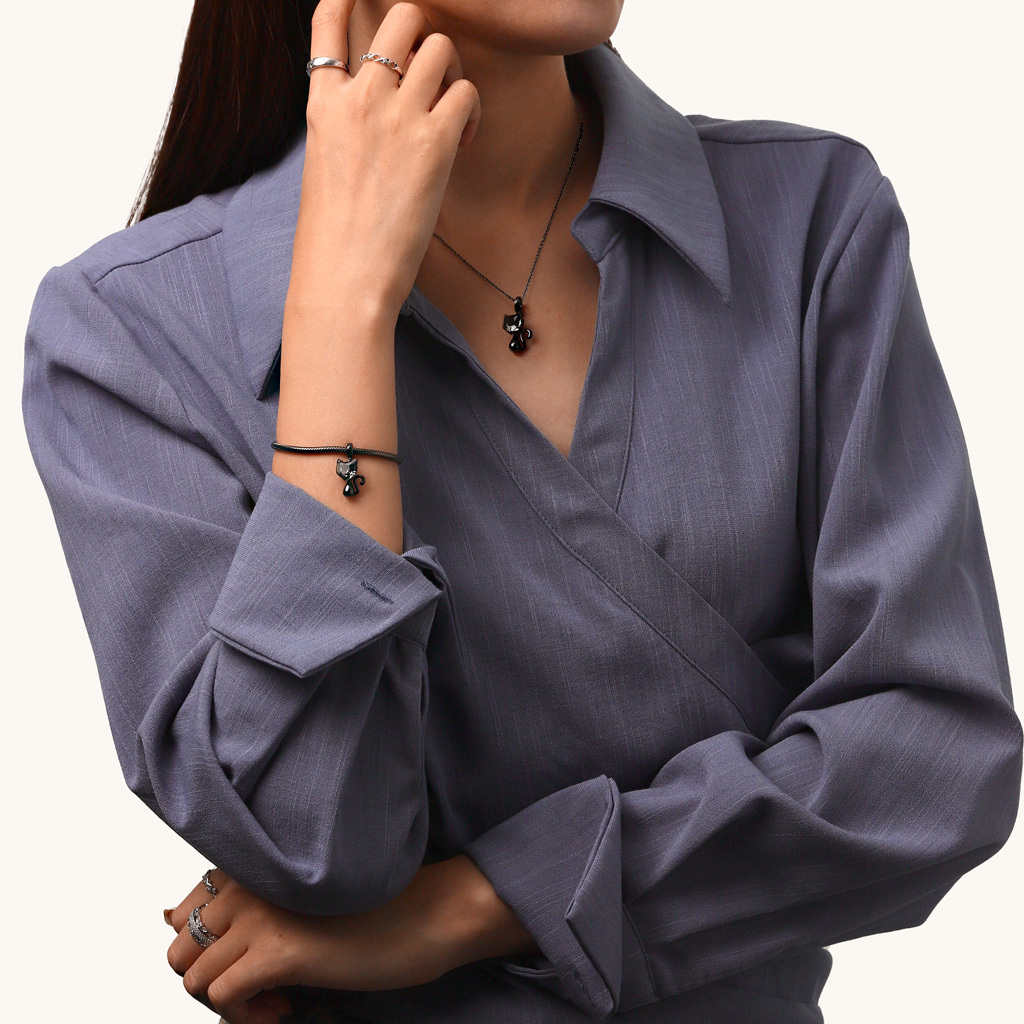 จี้แมวดำคริสตัล image number 3