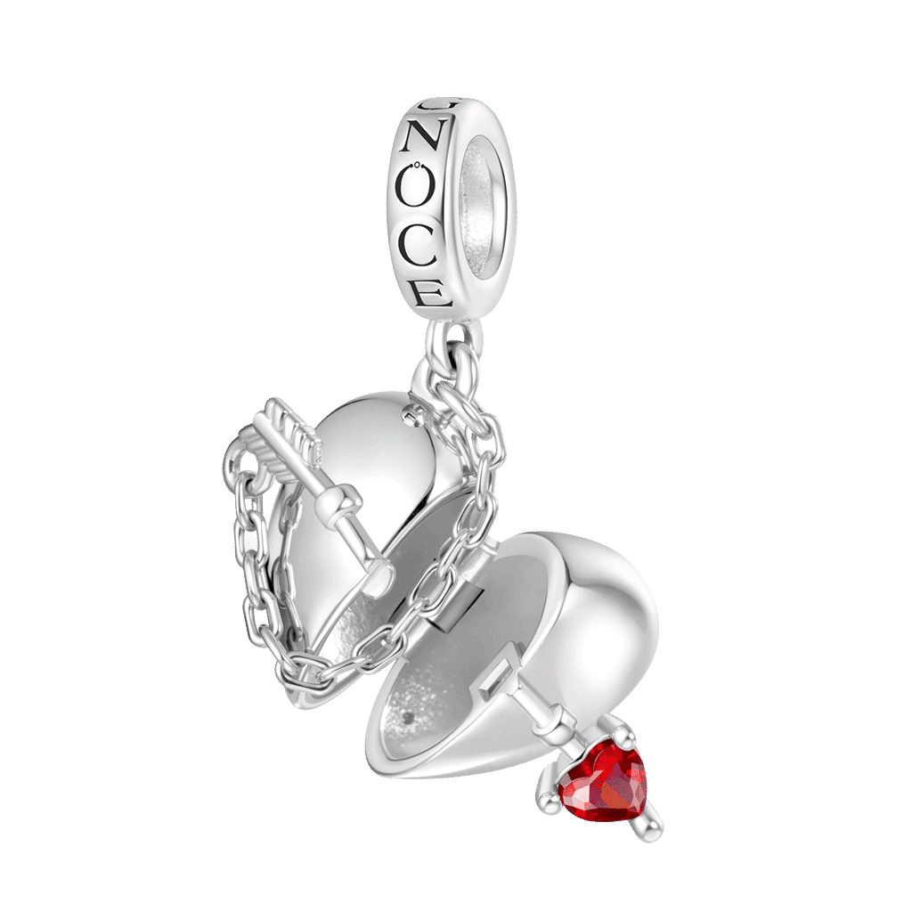 จี้ลูกศรเจาะหัวใจ image number 0