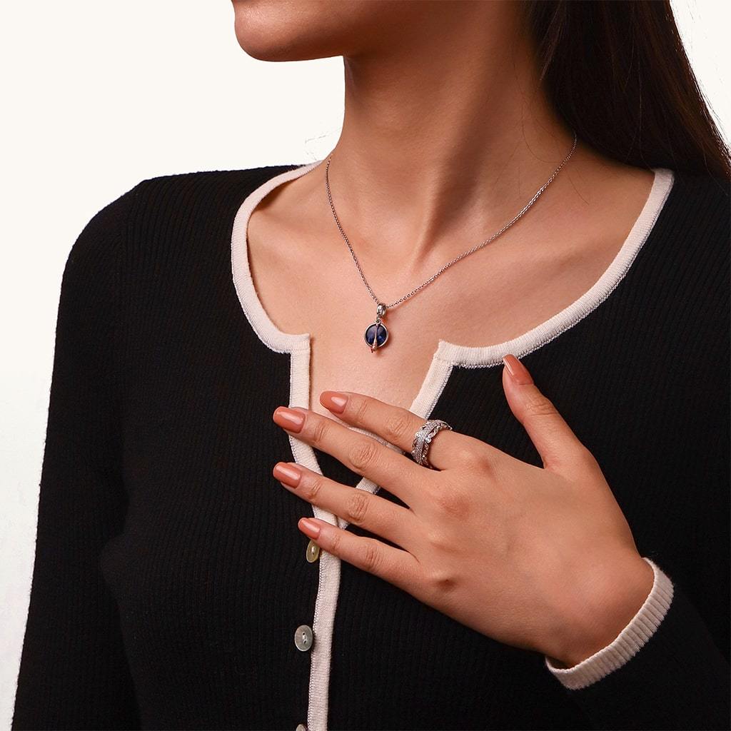 จี้ Negan Smith & Baseball Rod image number 3