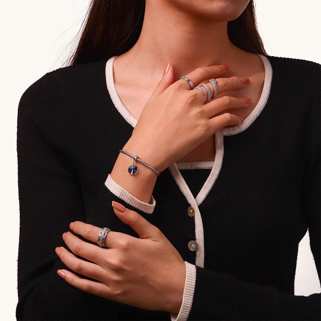 จี้ Negan Smith & Baseball Rod image number 5