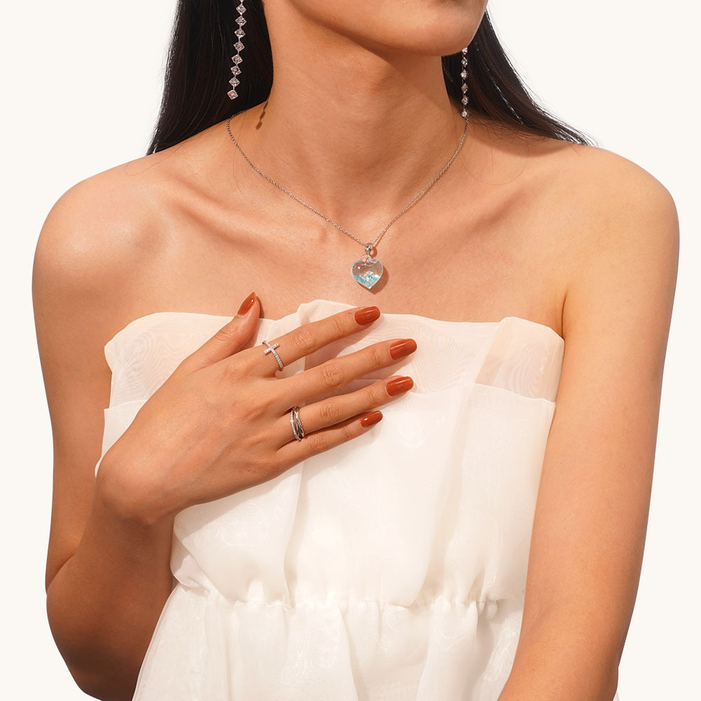 สร้อยคอหัวใจกลิตเตอร์สีฟ้า image number 2